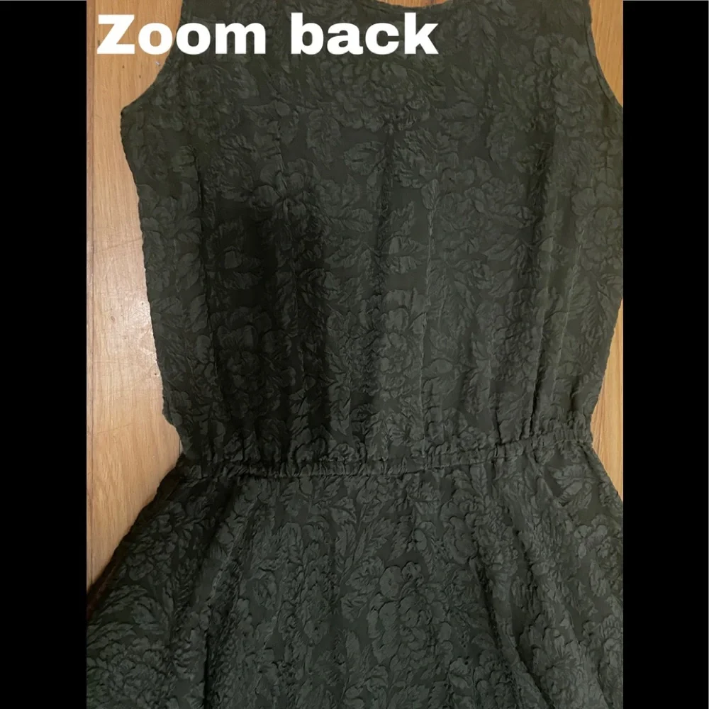 Emerald green like sundress (floral pattern) - Picture 3 of 4